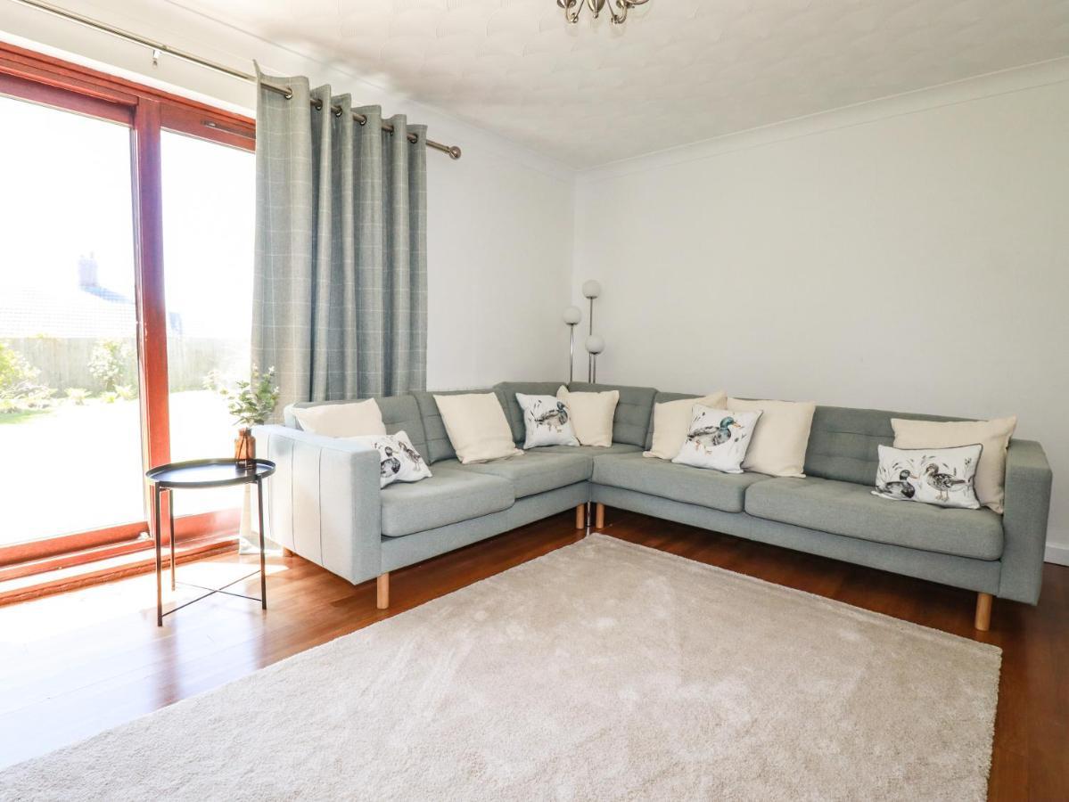 Chyrosen Villa Redruth Bagian luar foto