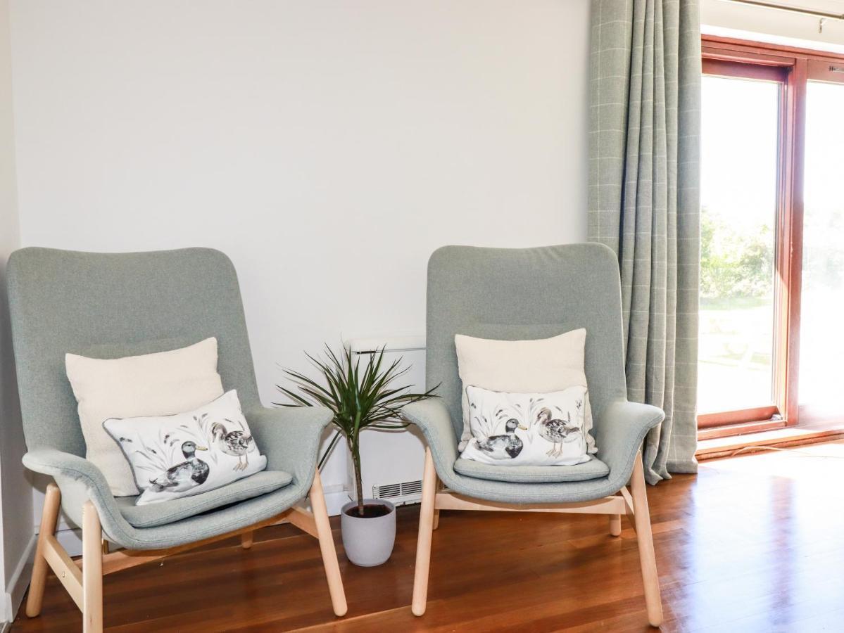 Chyrosen Villa Redruth Bagian luar foto