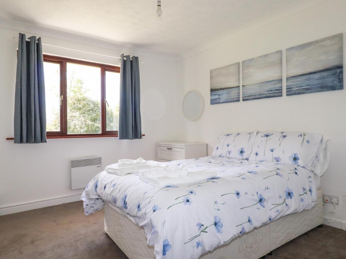 Chyrosen Villa Redruth Bagian luar foto