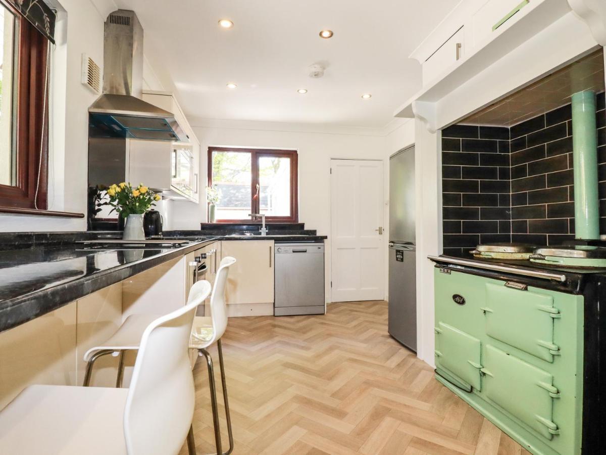 Chyrosen Villa Redruth Bagian luar foto