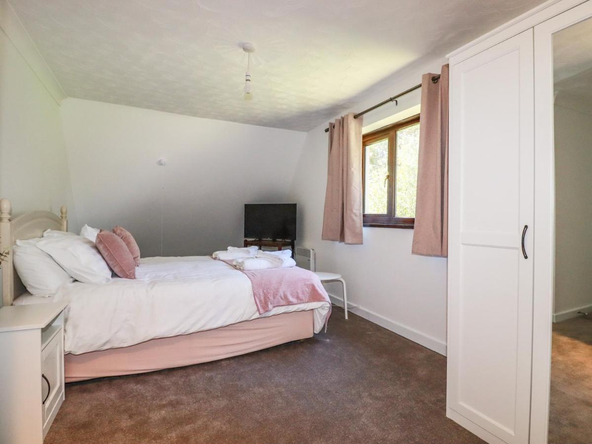 Chyrosen Villa Redruth Bagian luar foto